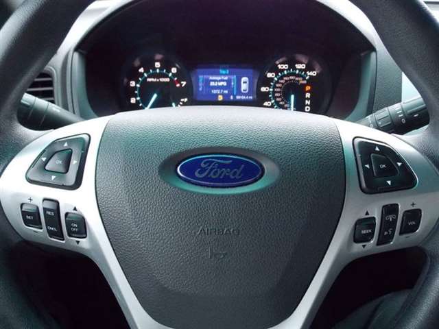 Ford Explorer 2014 photo 10